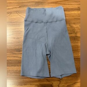 Abercrombie & Fitch Ribbed High-Waist Bike Shorts in Slate